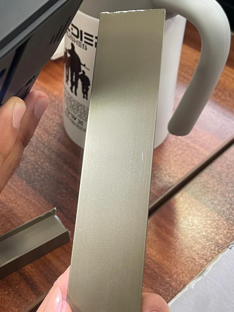 خرید پروفیل های با کیفیت درب و پنچره