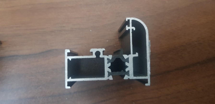 درب وپنجره ترمال بریک کشویی