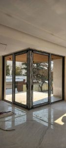 قیمت‌گذاری مهندسی در سیستم‌های نمای کرتین وال