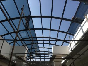 نورگیر شیشه‌ای اسکای‌لایت مخصوص فضاهای داخلی