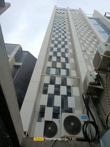 مزایای آلومینیوم ترمال‌بریک در ساختمان