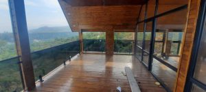 راهنمای انتخاب هندریل شیشه‌ای ایمن